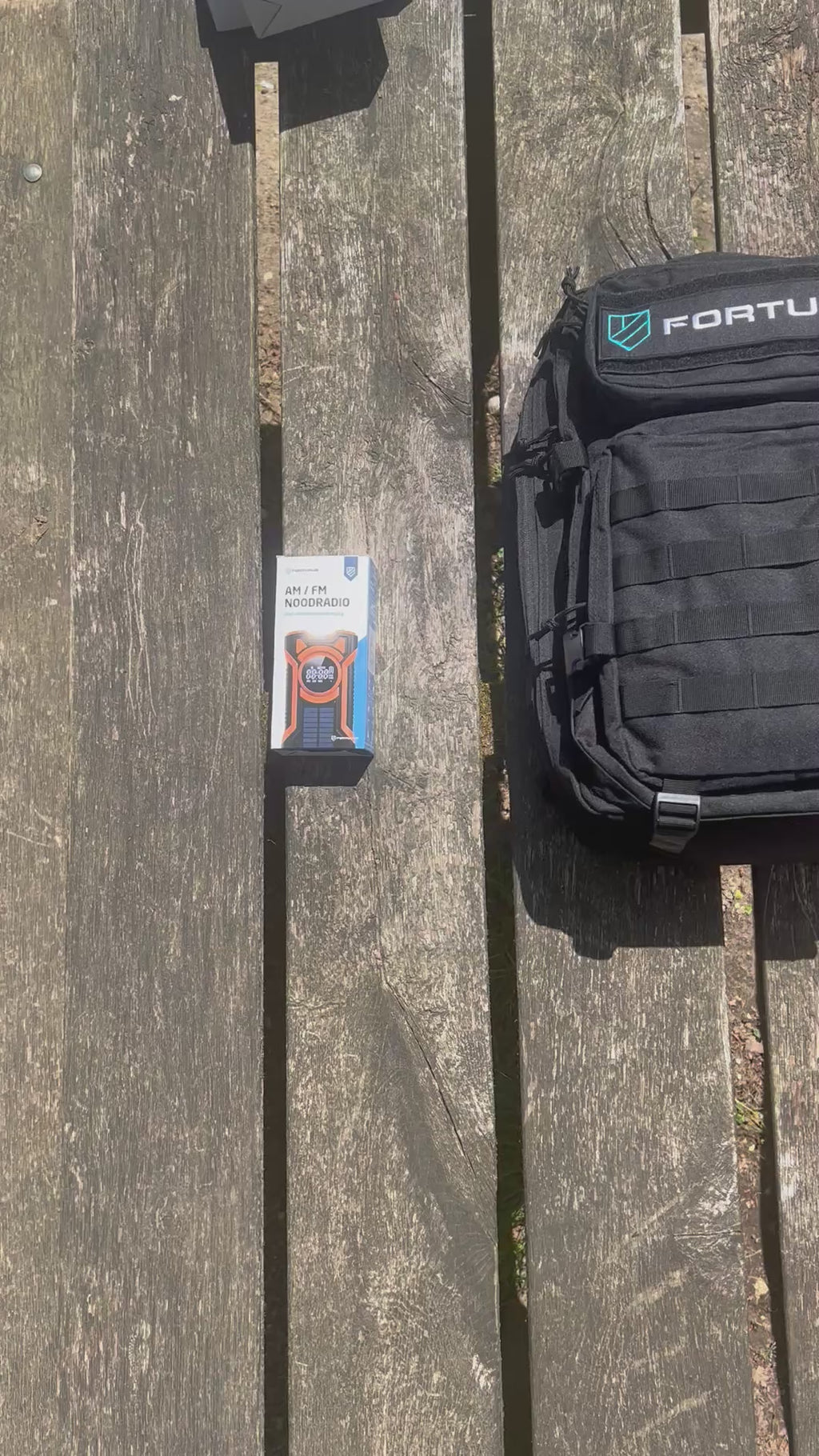 Solar Noodradio opwindbaar